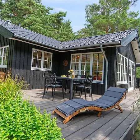 Reinke - 450m From The Sea By Interhome *